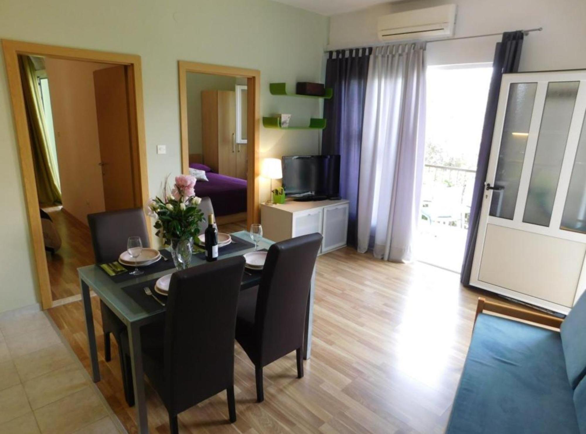 Apartments Roscic Podgora Ngoại thất bức ảnh