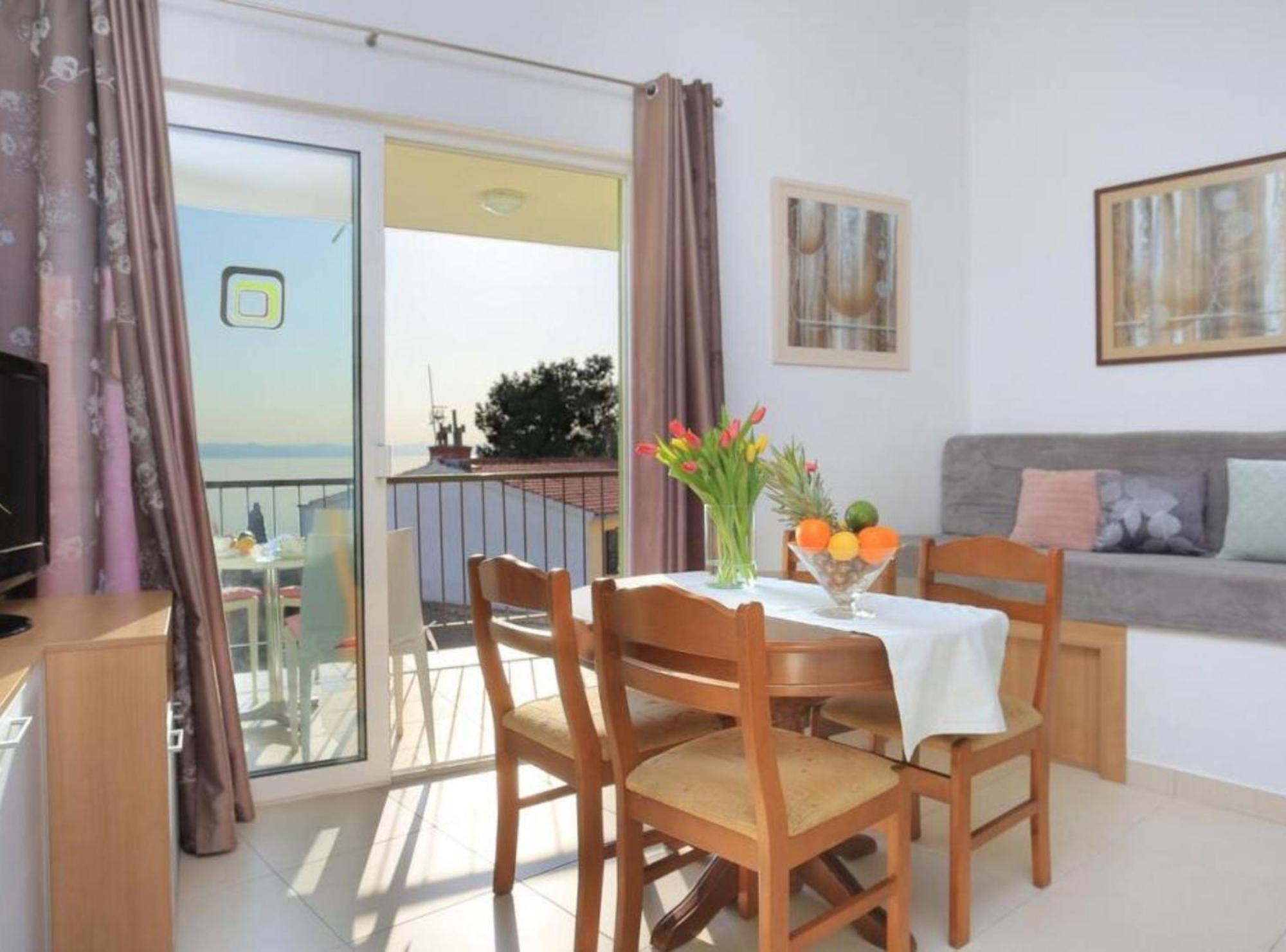 Apartments Roscic Podgora Ngoại thất bức ảnh
