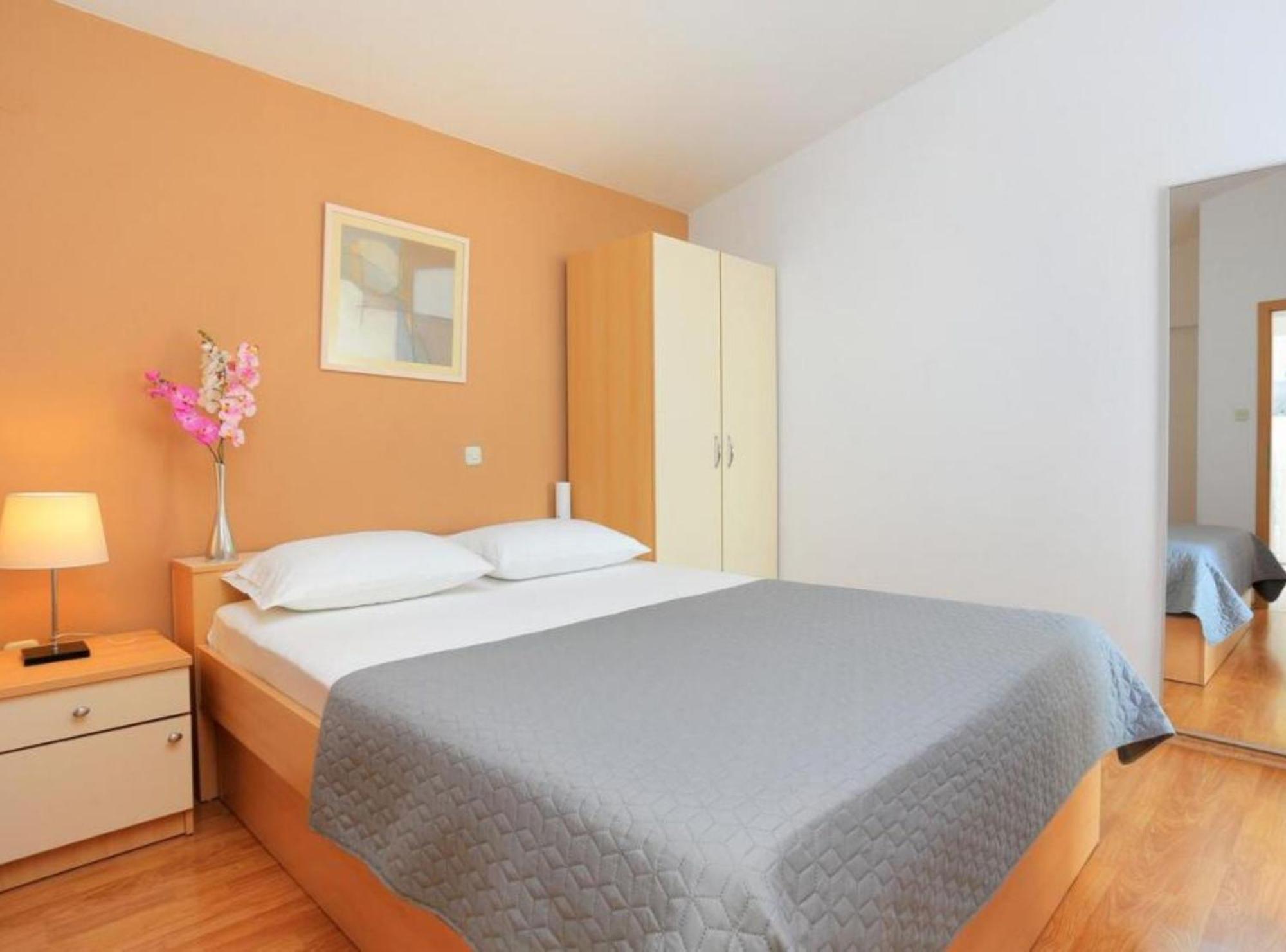 Apartments Roscic Podgora Ngoại thất bức ảnh