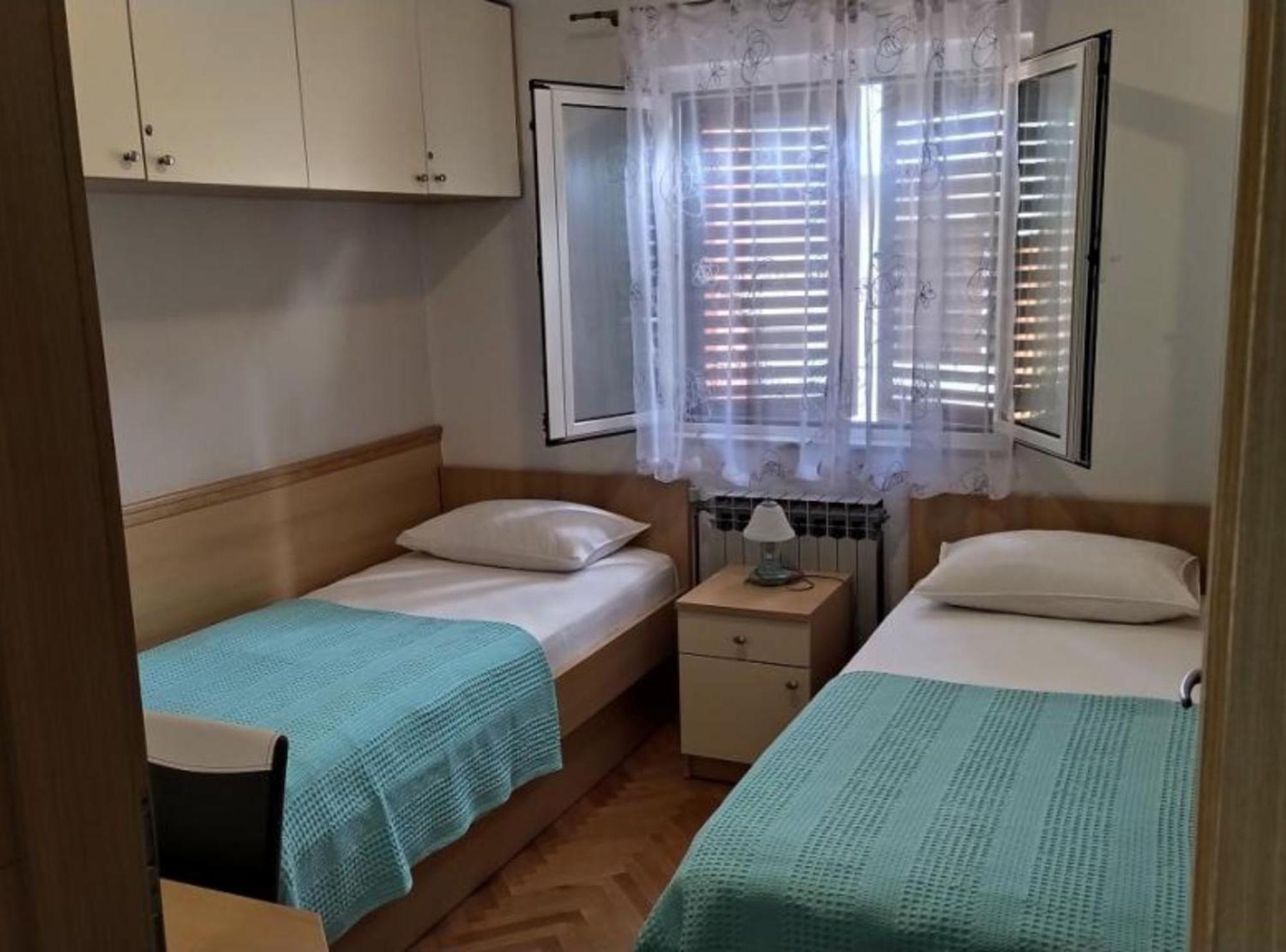 Apartments Roscic Podgora Ngoại thất bức ảnh