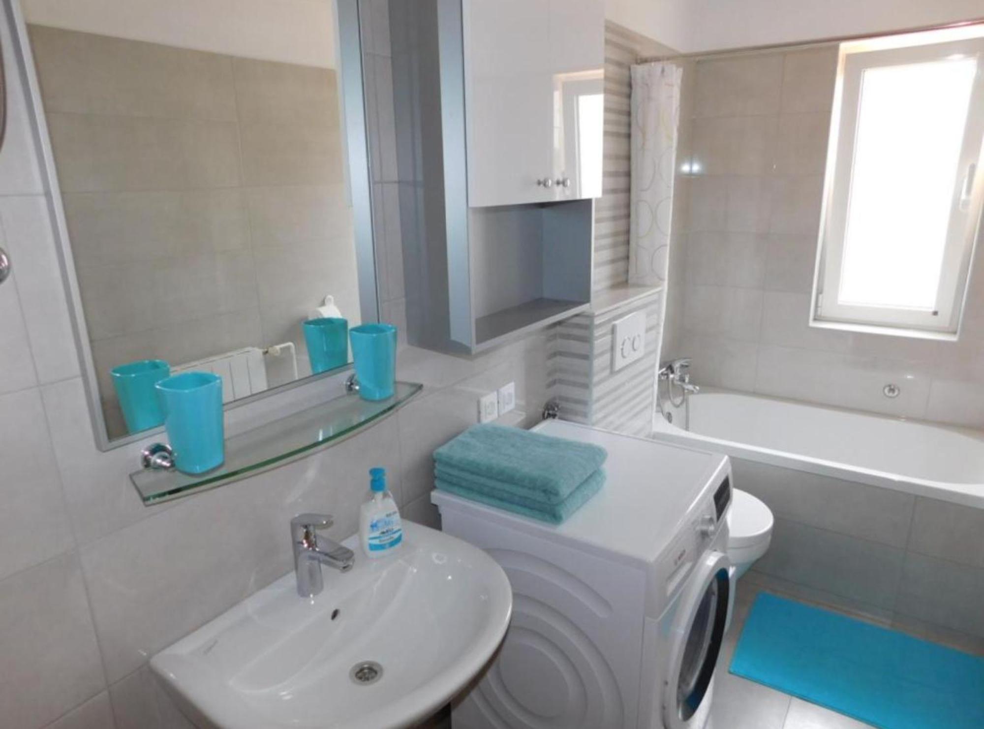 Apartments Roscic Podgora Ngoại thất bức ảnh