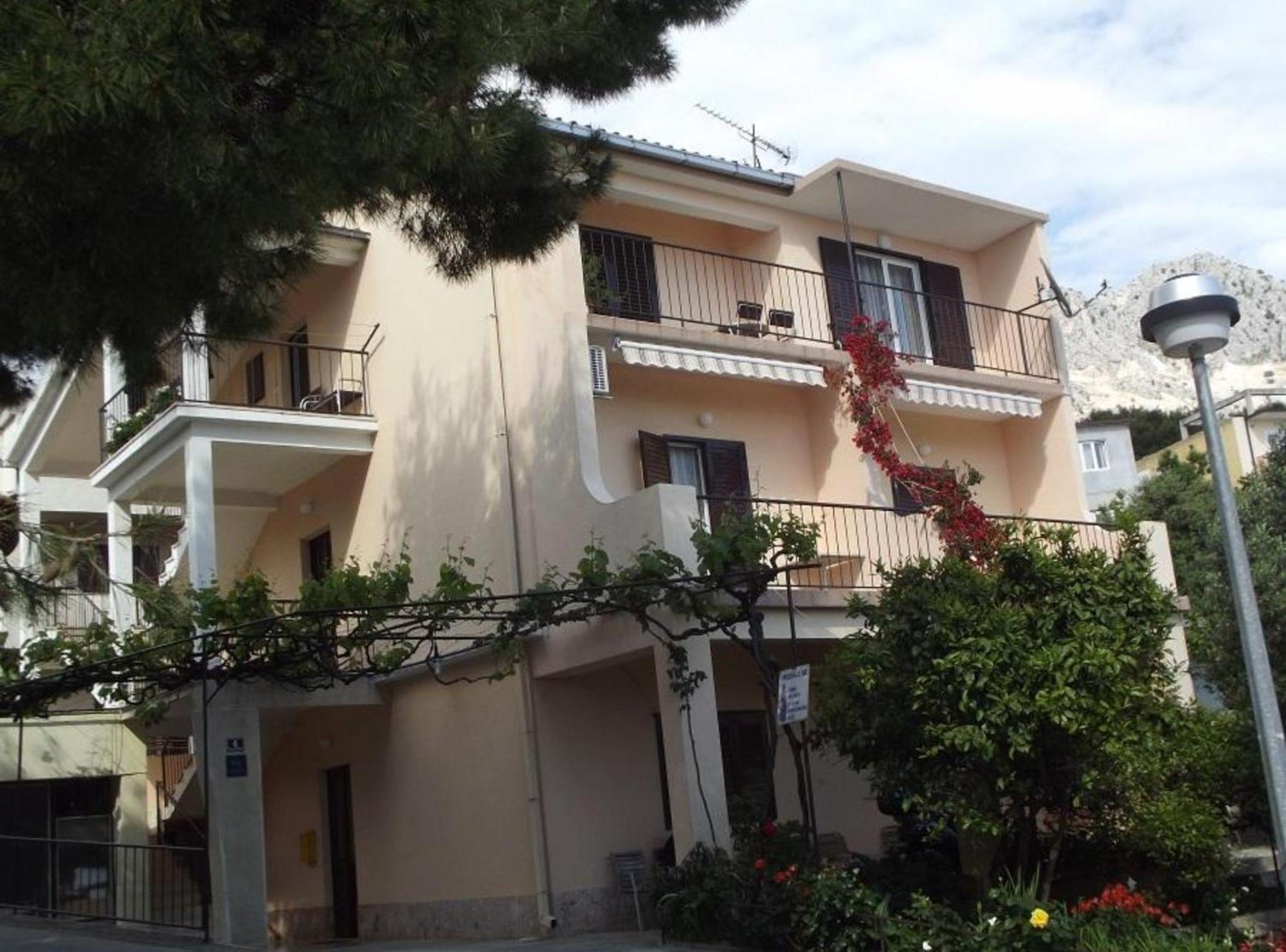 Apartments Roscic Podgora Ngoại thất bức ảnh